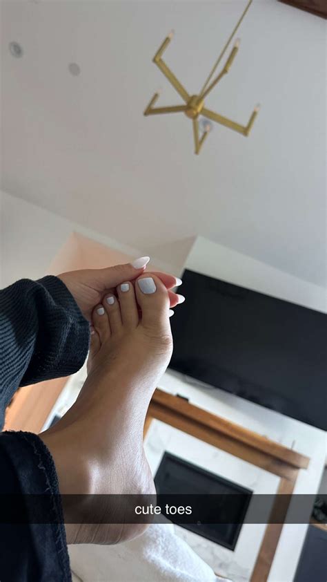 The clip that got me in love with Corinna Kopf’s feet/soles